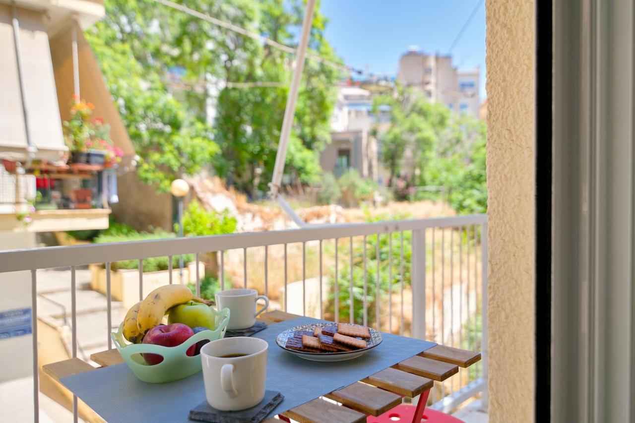 Venias Two-Bedroom Apartment Kallimarmaro And Zappeio Area Atenas Exterior foto